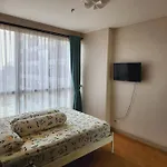 The Newton 1 Apartment